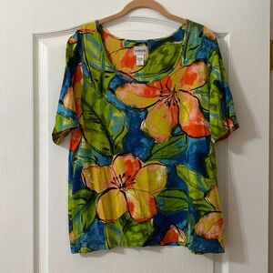 Short sleeve Chico’s shirt size 3(XL). Tropical print.